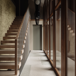 Holistic-Interiors-Laura-Peters-Stairs-1709805635.png