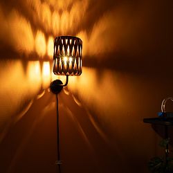 Pilke-signature-wall-lamp-18-brown-contract-on-2-1756971216.jpg