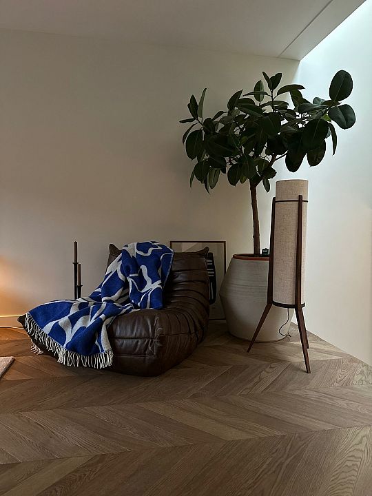 sticks vloer uit.jpg